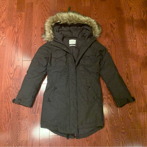 Aritzia Community Parka - Size S - Picture 1 of 4